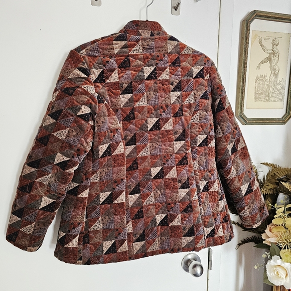 Vintage 90s Velvet Quilted Patchwork Patterned Jacket w/ Frog Closures - Picture 8 of 15